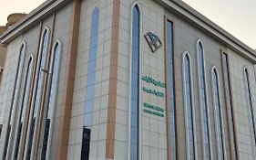 الماسية الأولى للشقق المخدومة